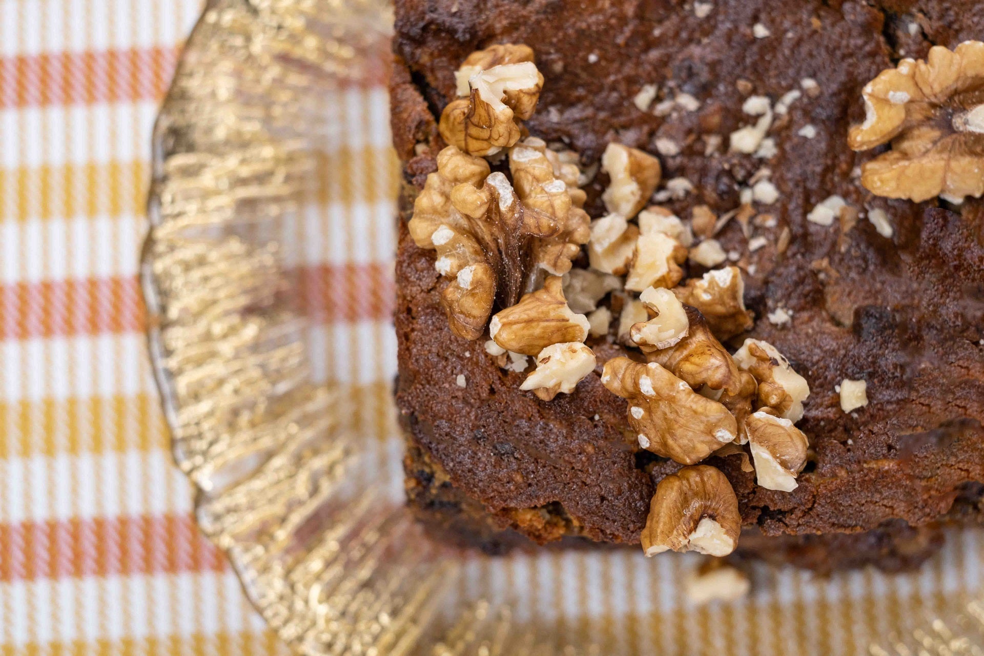 Chocolate Walnut Pumpkin Cake